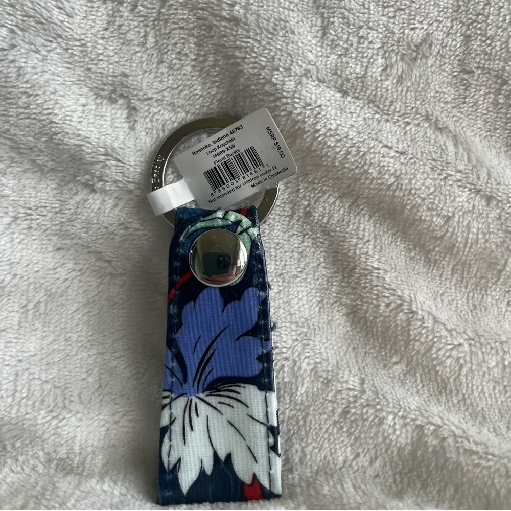 NWT Loop Keychain- Floral Bursts​